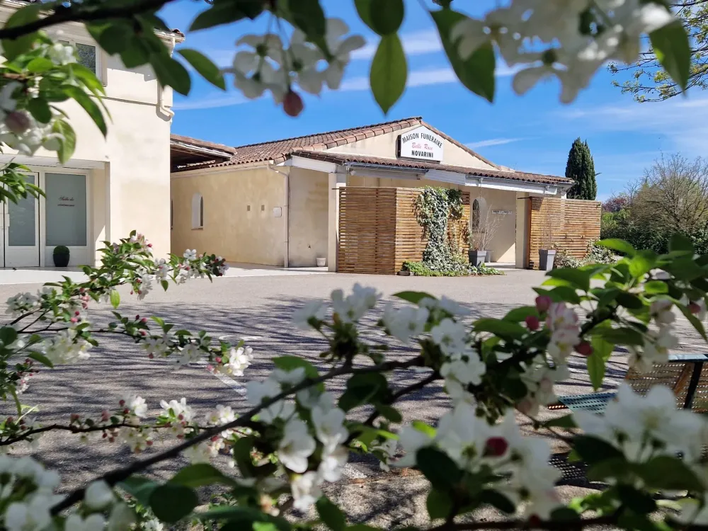 maison funeraire